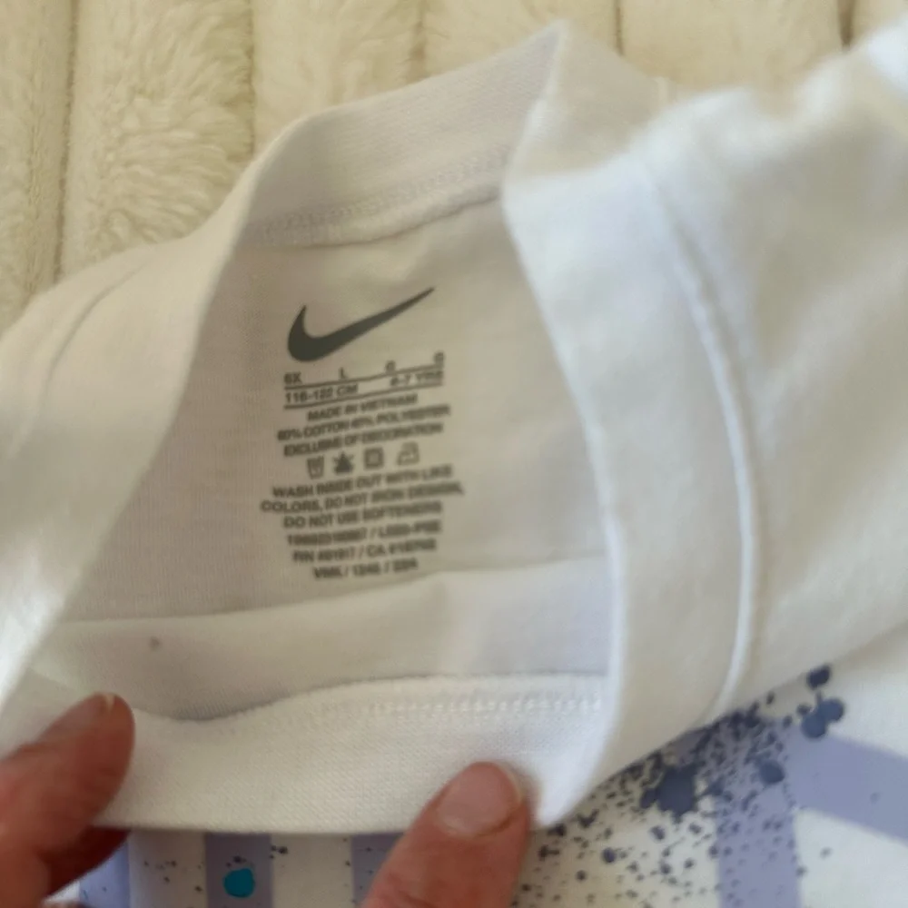 Nike White and light purple Activewear - Picture 3 of 4
